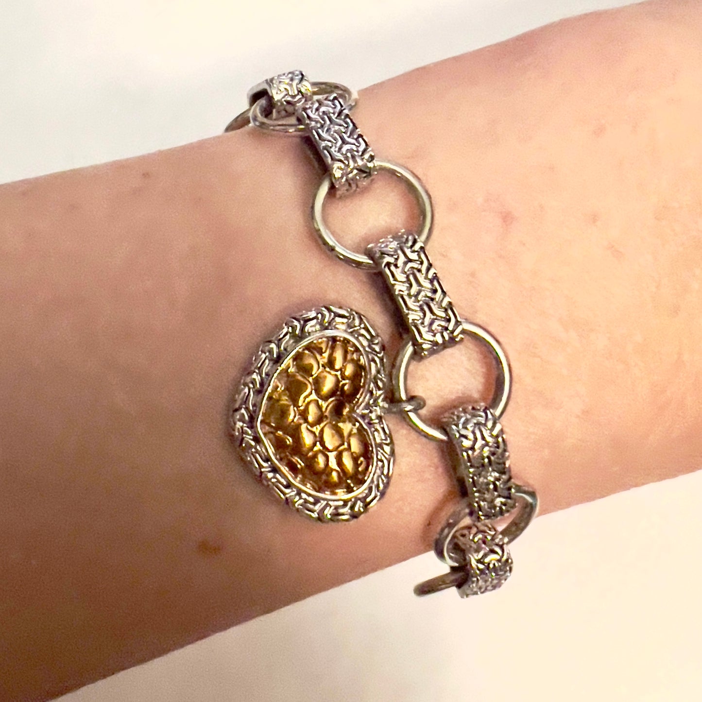 925 Sterling Silver Bracelet with Goldplated Heart 7.5 inches long