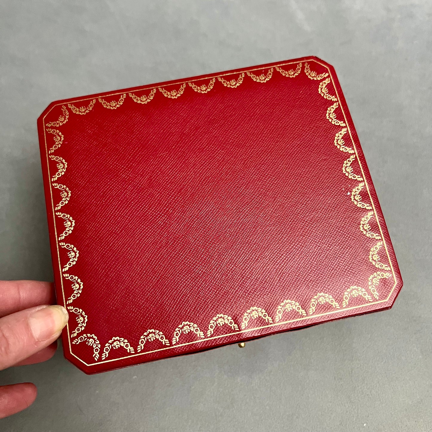 CARTIER Box 6x5.10x3.5 inches