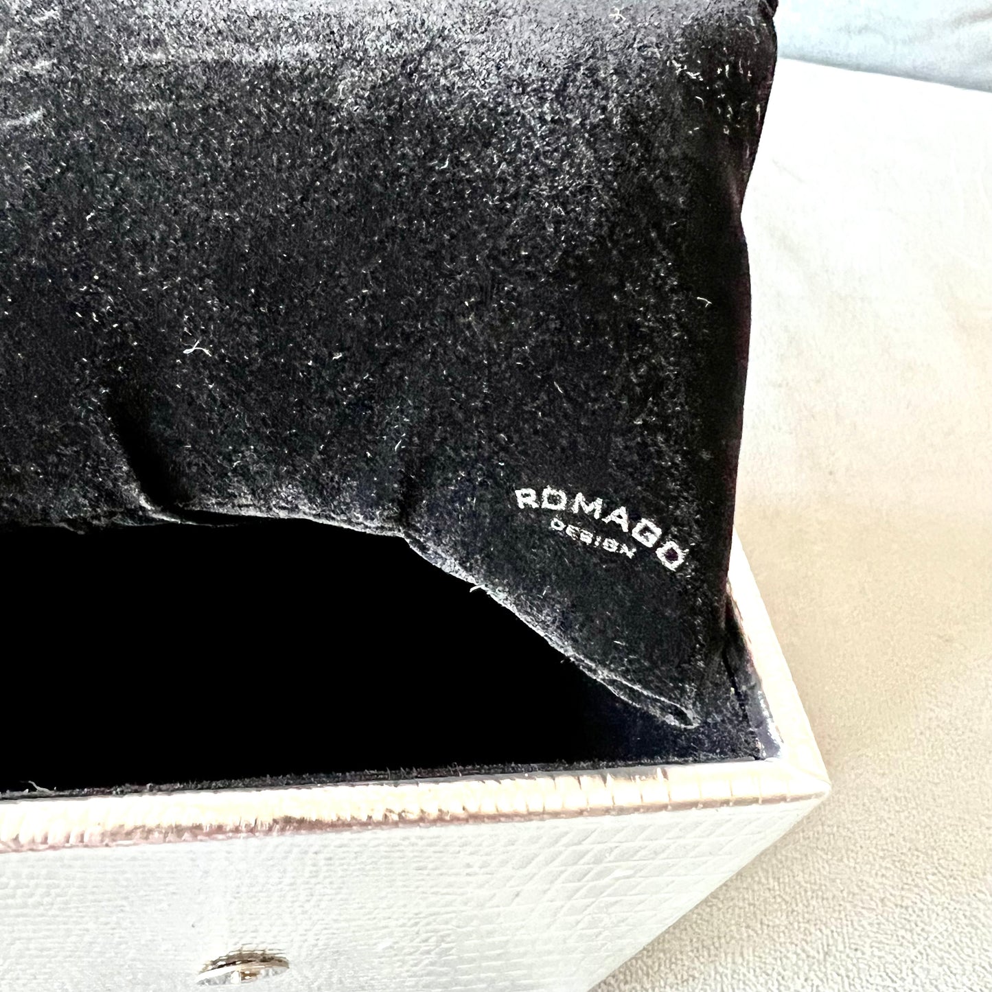 ROMAGO DESIGN Silver Box 4x4x3.75