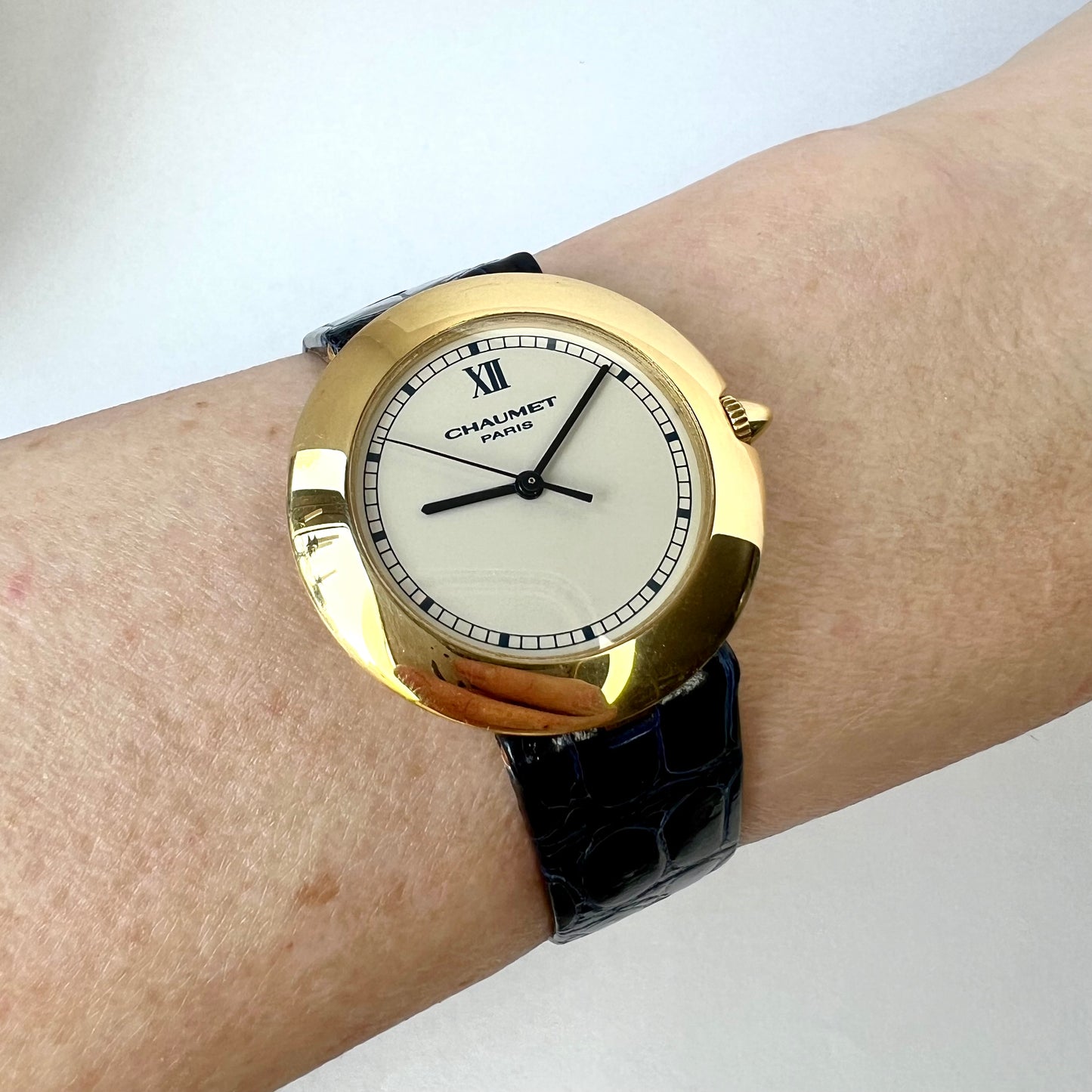 CHAUMET Quartz 30mm 18K Yellow Gold Watch