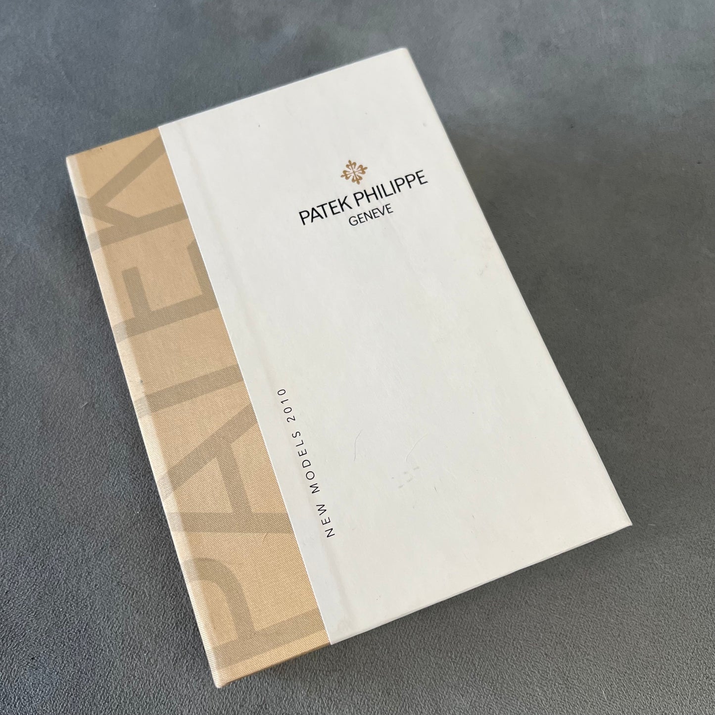 PATEK PHILIPPE New Models 2010 Set of 22 Cards 6.30x4.5x1.5 inches