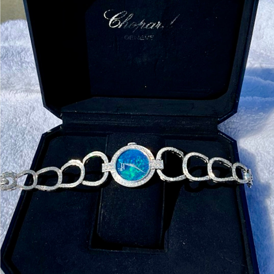 CHOPARD Manual Winding 24mm 18K White Gold FACTORY DIAMONDS Opal Dial Bracelet Watch