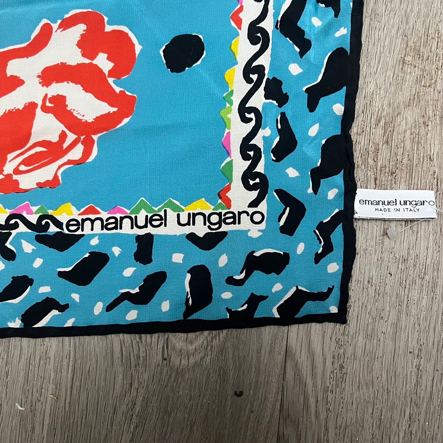 EMANUEL UNGARO 100% Silk Floral Scarf 35x34 inches Made in ITALY