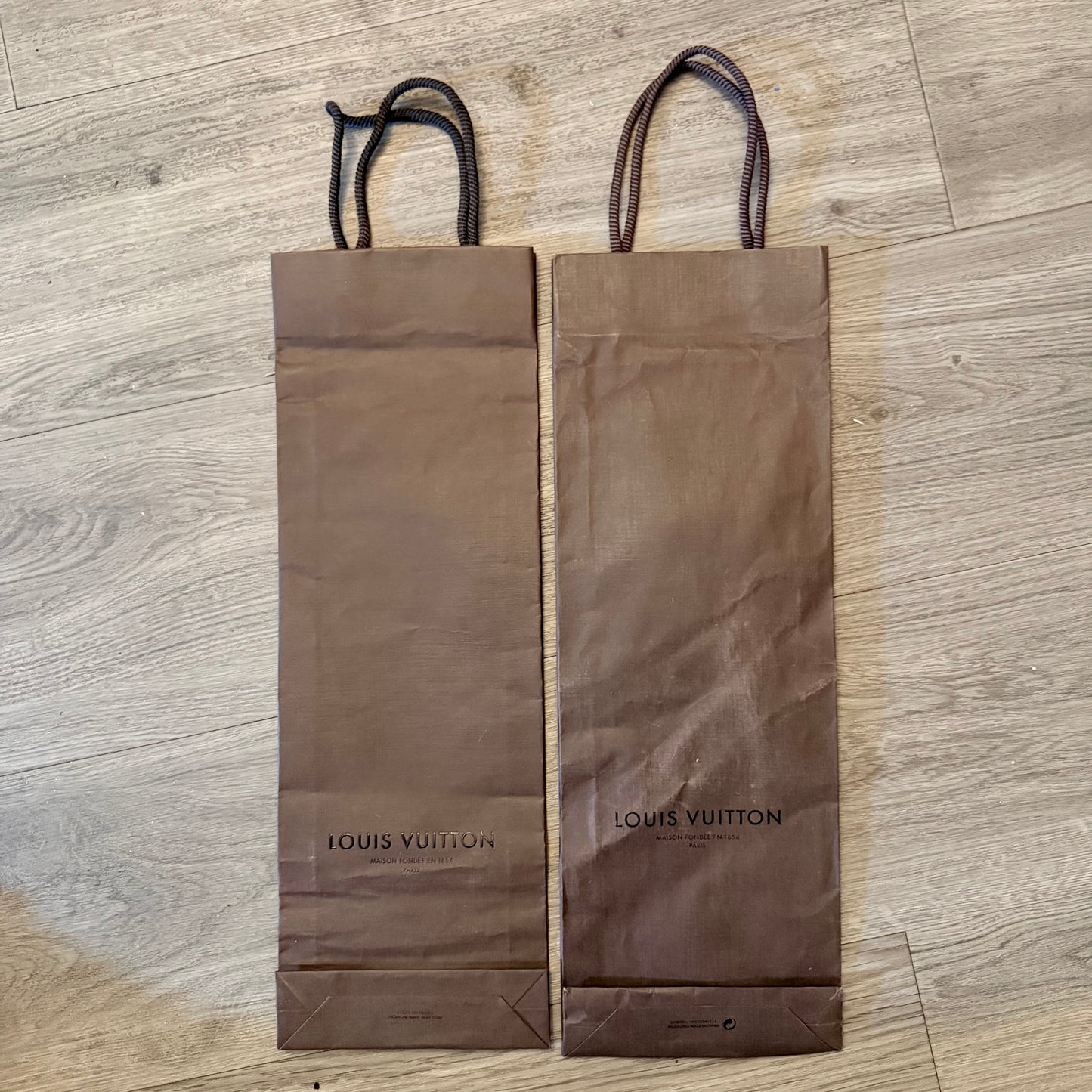 Set of 2 LOUIS VUITTON Brown Shopping Bags 17.30x6x1.60 inches