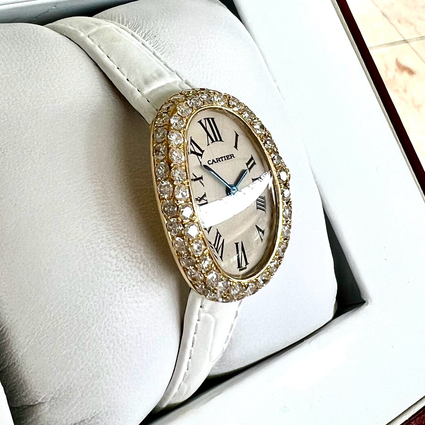 CARTIER BAIGNOIRE Quartz 18K Yellow Gold 23mm 3.2TCW Diamond Watch