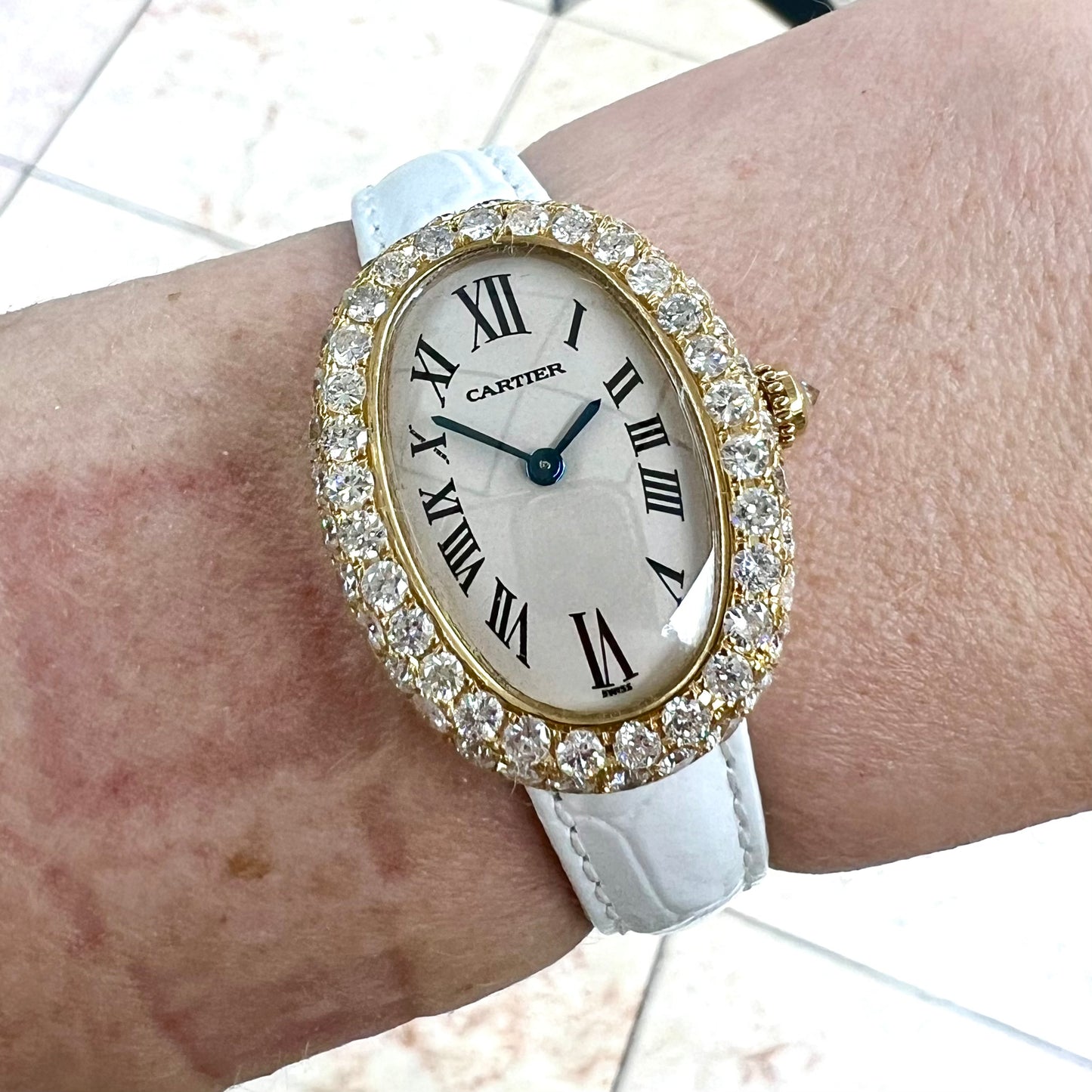 CARTIER BAIGNOIRE Quartz 18K Yellow Gold 23mm 3.2TCW Diamond Watch