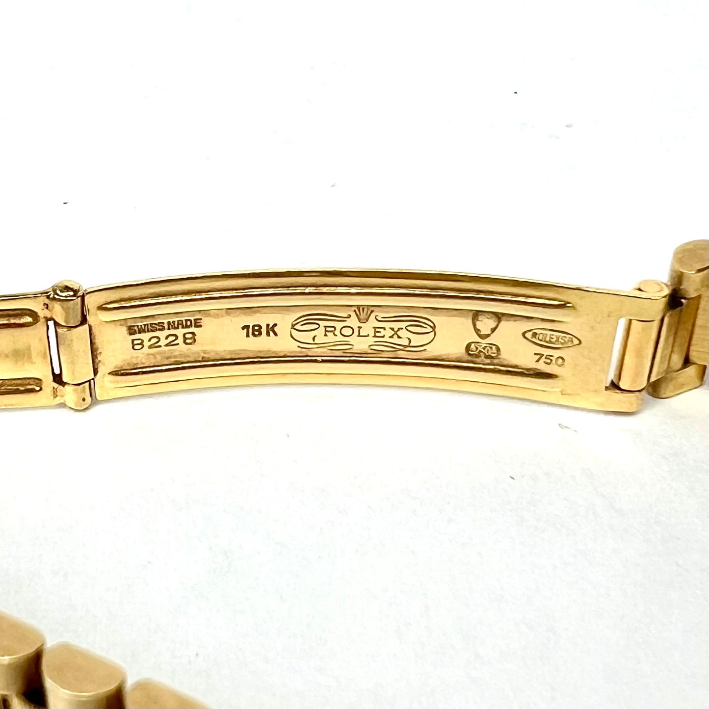 ROLEX OYSTER PERPETUAL DATEJUST Presidential 26mm 18K Yellow Gold Watch