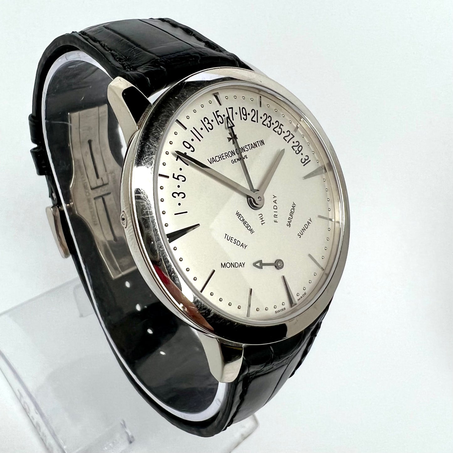 VACHERON CONSTANTIN Patrimony Retrograde Date Day Automatic 42mm 18K White Gold Watch