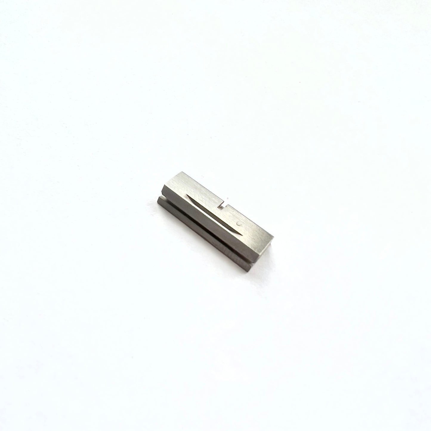 New CARTIER End Link 18mm Steel