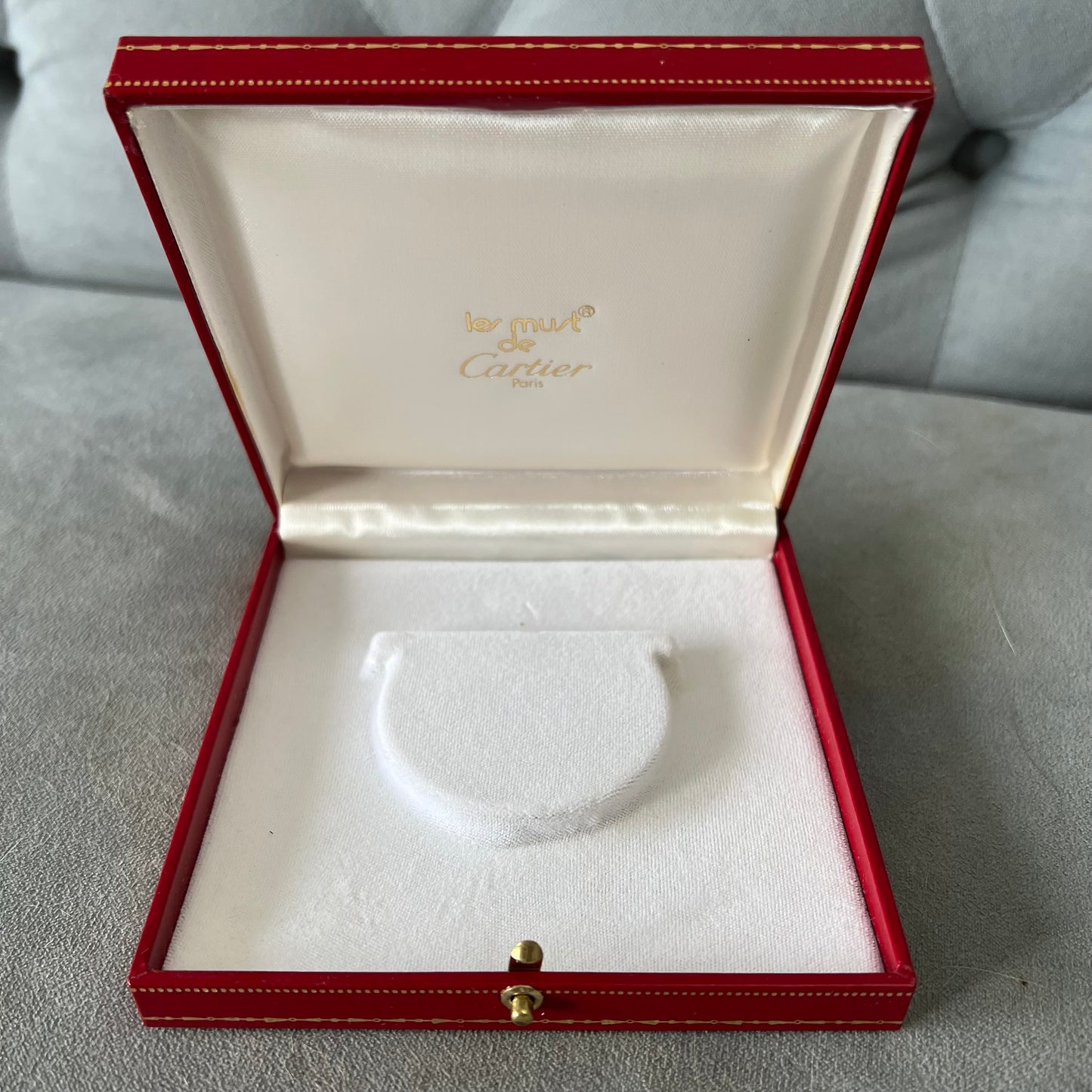 CARTIER Photoframe Box 4.75x4.75x1.10 inches + Booklets