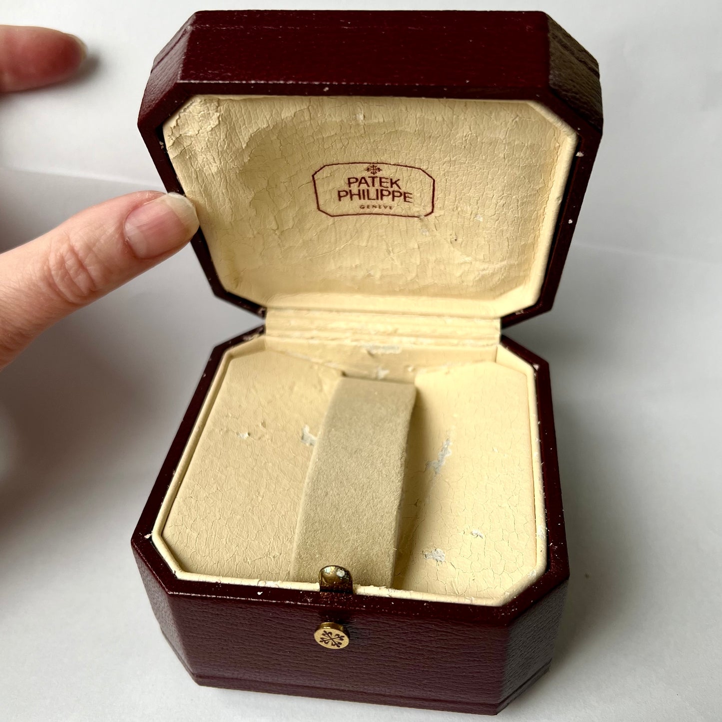 Beige Velvet Bendable Holder for Patek Philippe or Other Boxes