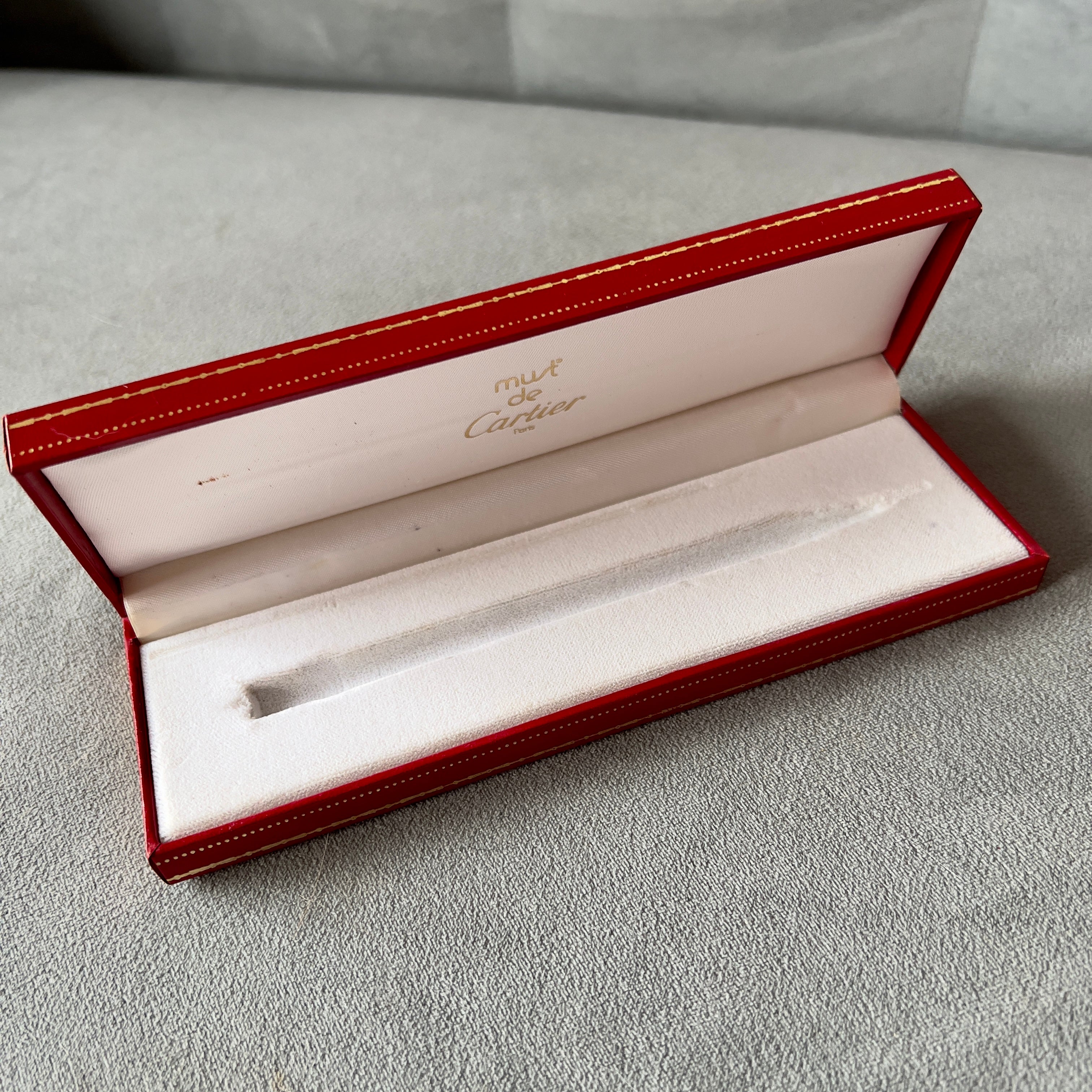 MUST DE CARTIER Pen Box 7x2.30x0.80 inches NATILUXIA