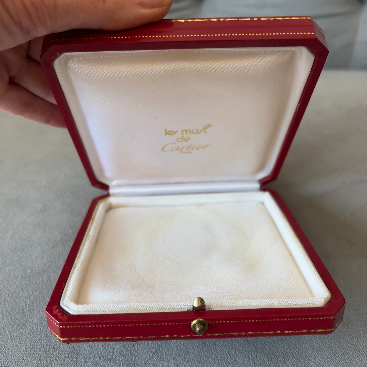CARTIER Jewelry Box 4.60x4.60x1.10 inches