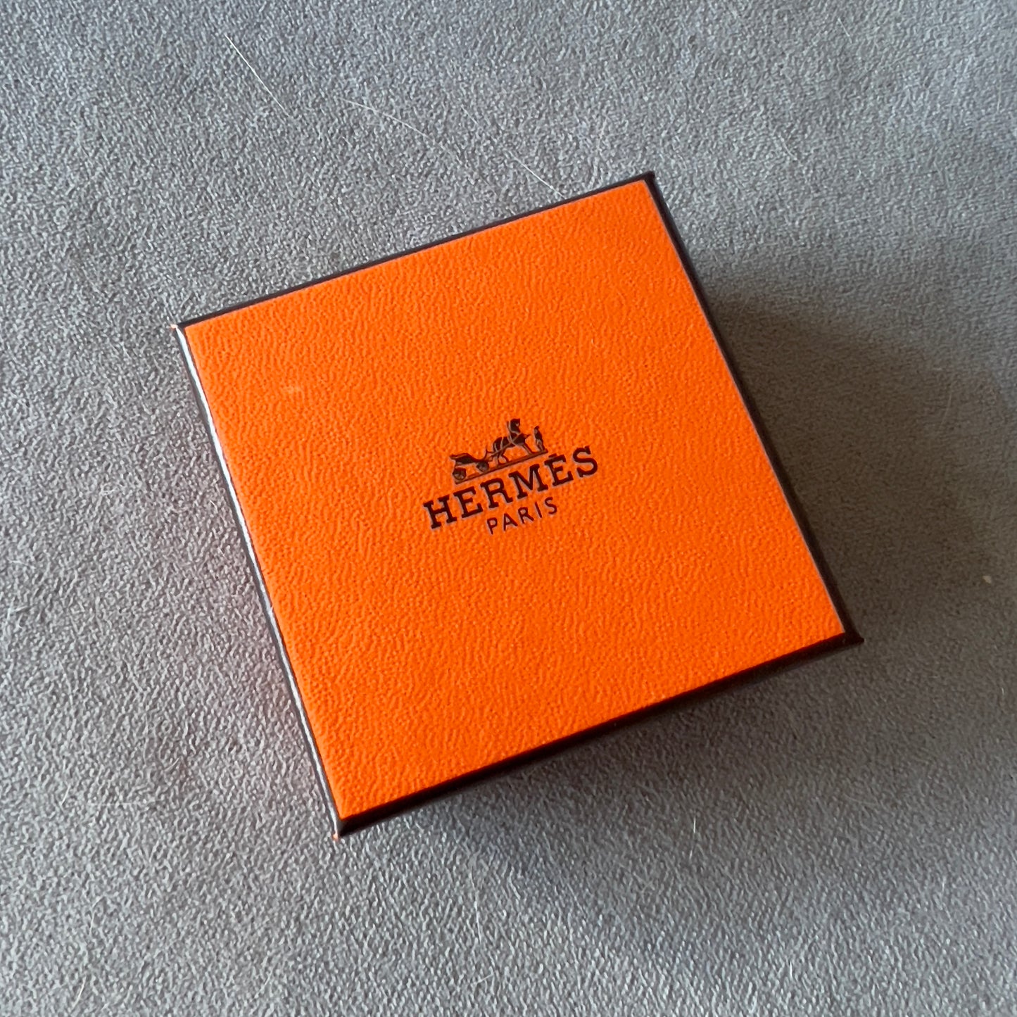HERMES Earrings Box + Pouch + Tag