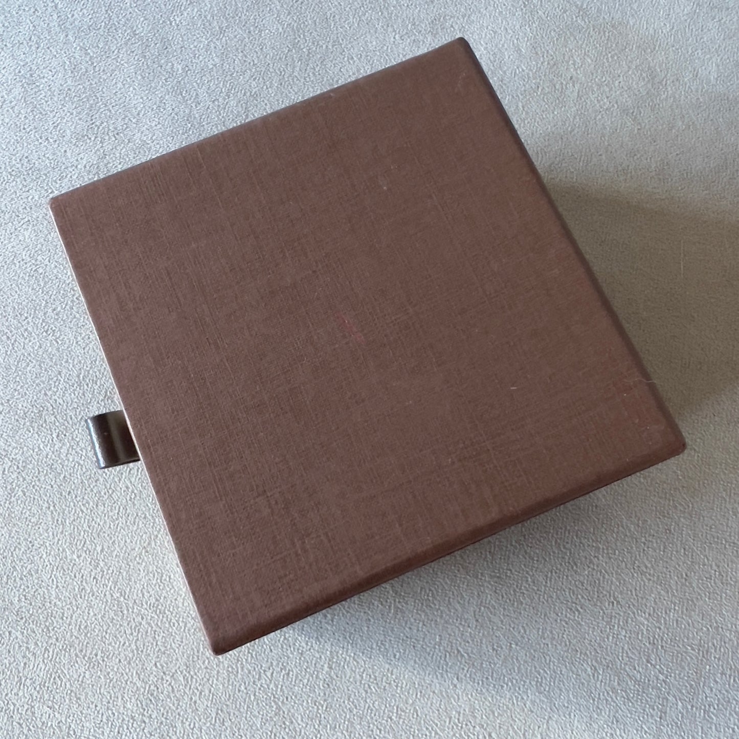 LOUIS VUITTON Goods Box + Pouch + Booklet