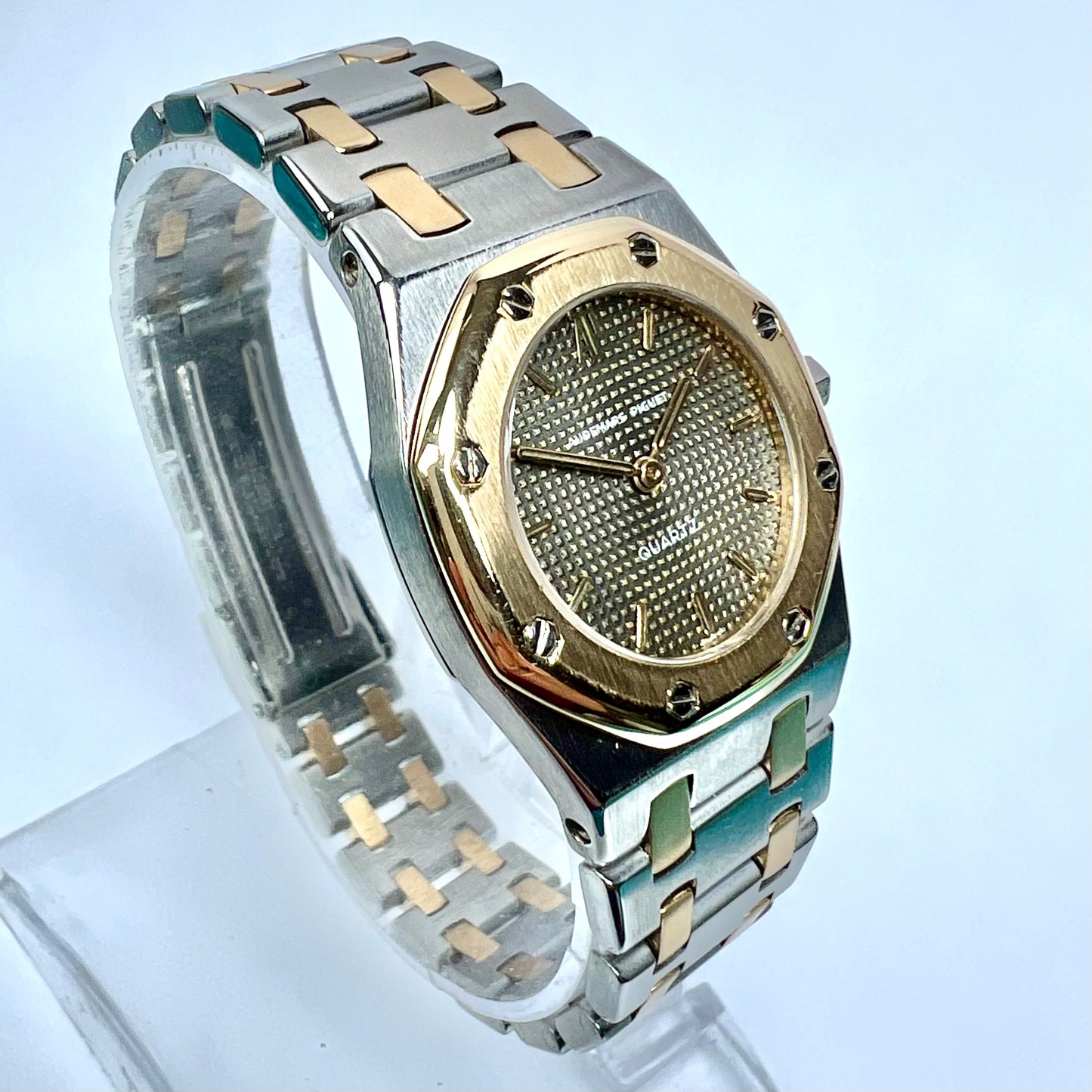 AUDEMARS PIGUET Royal Oak Quartz 26mm 2 Tone Watch