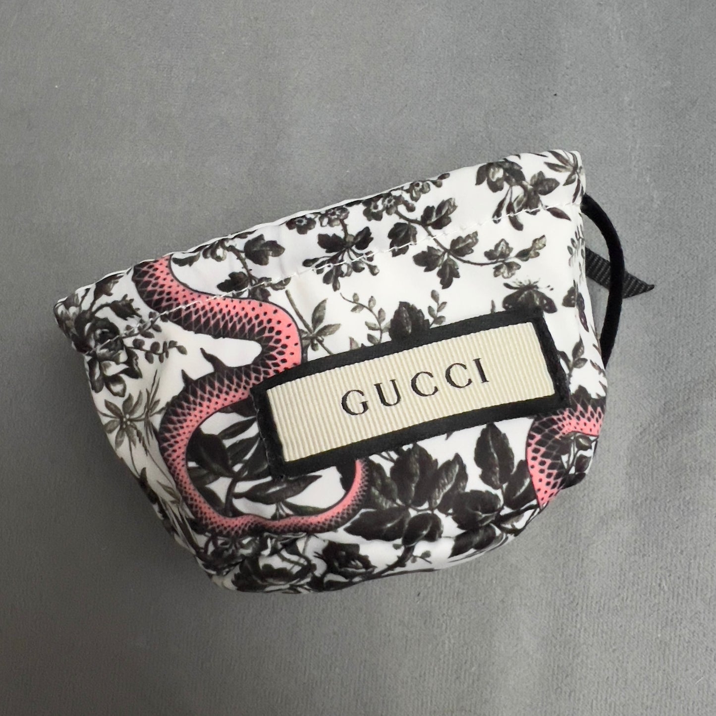 GUCCI Box 3.25x3.25x2.25 inches + Pouch + Booklet