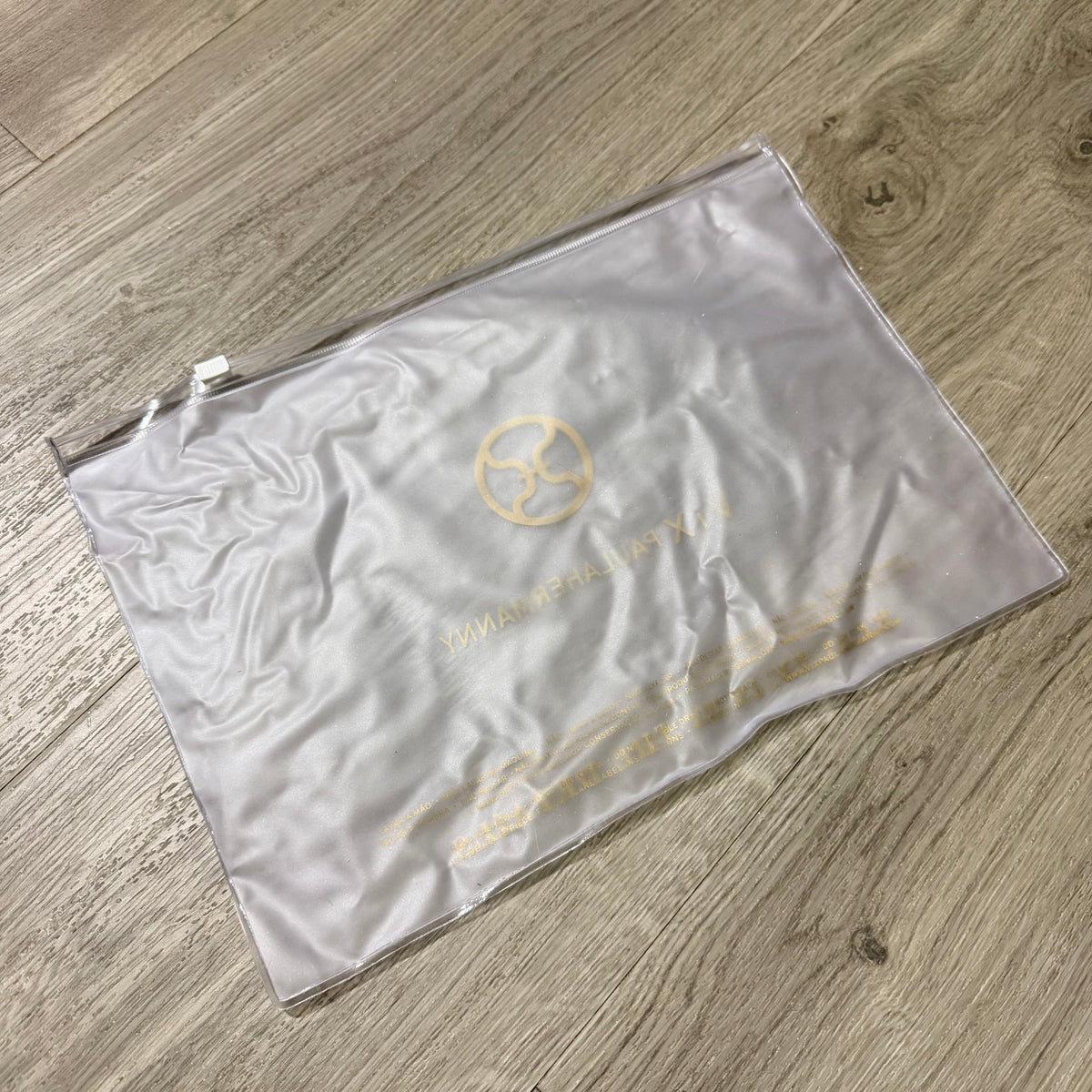VIX Paulahermanny Clear Plastic Zipper with Gold Logo Bag Pouch 11.90x8.25”