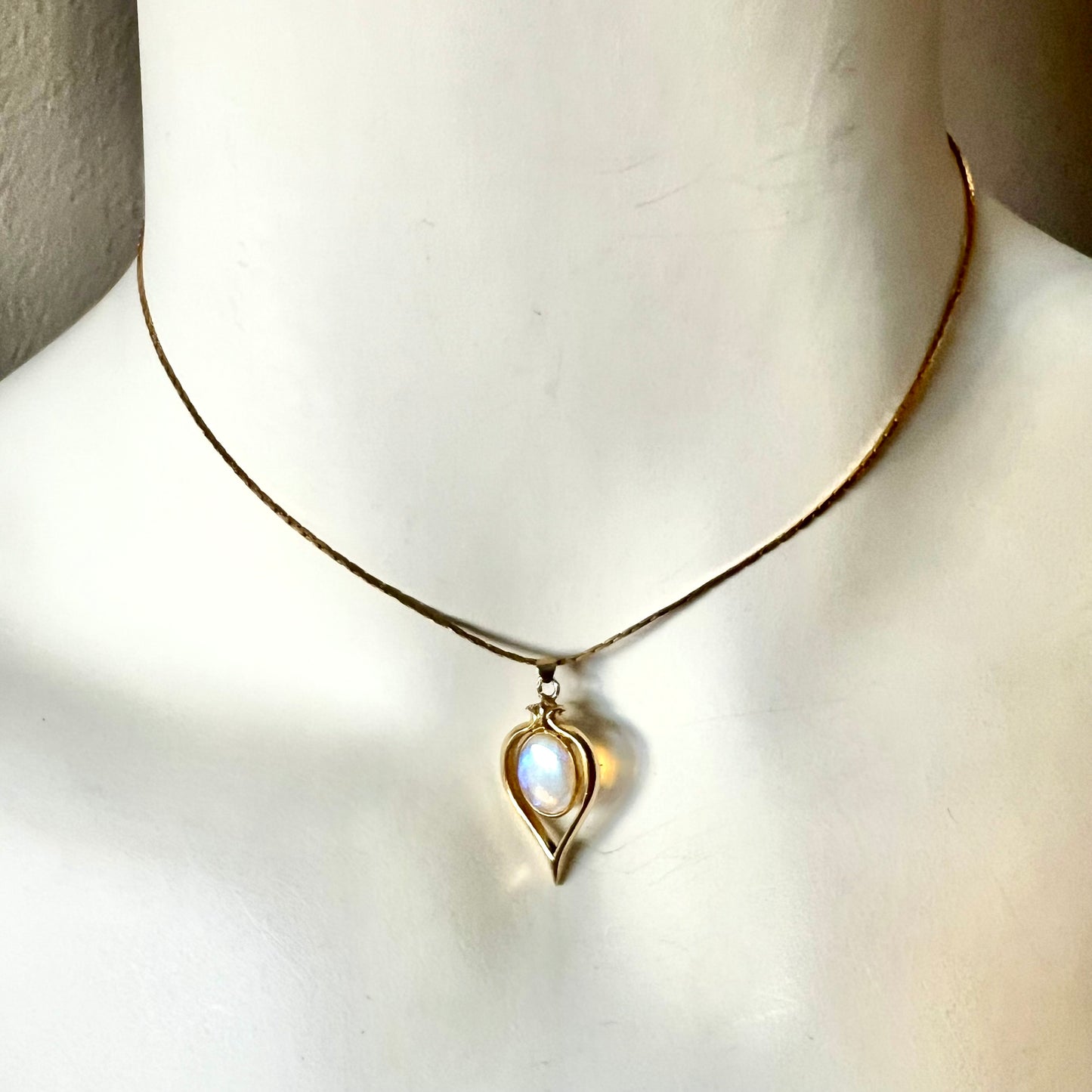 ETHIOPIAN OPAL Heart Shape Gold Tone pendant necklace