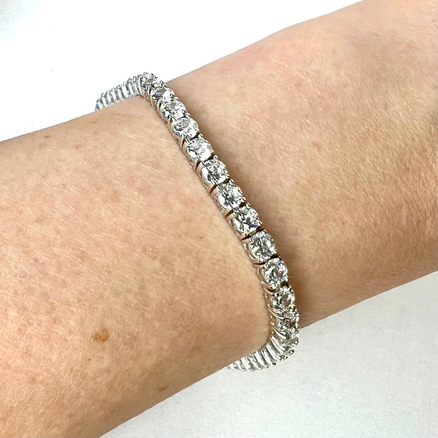 NEW 925 Sterling Silver Bracelet 4mm Cubic Zirconia Size 8 Inches