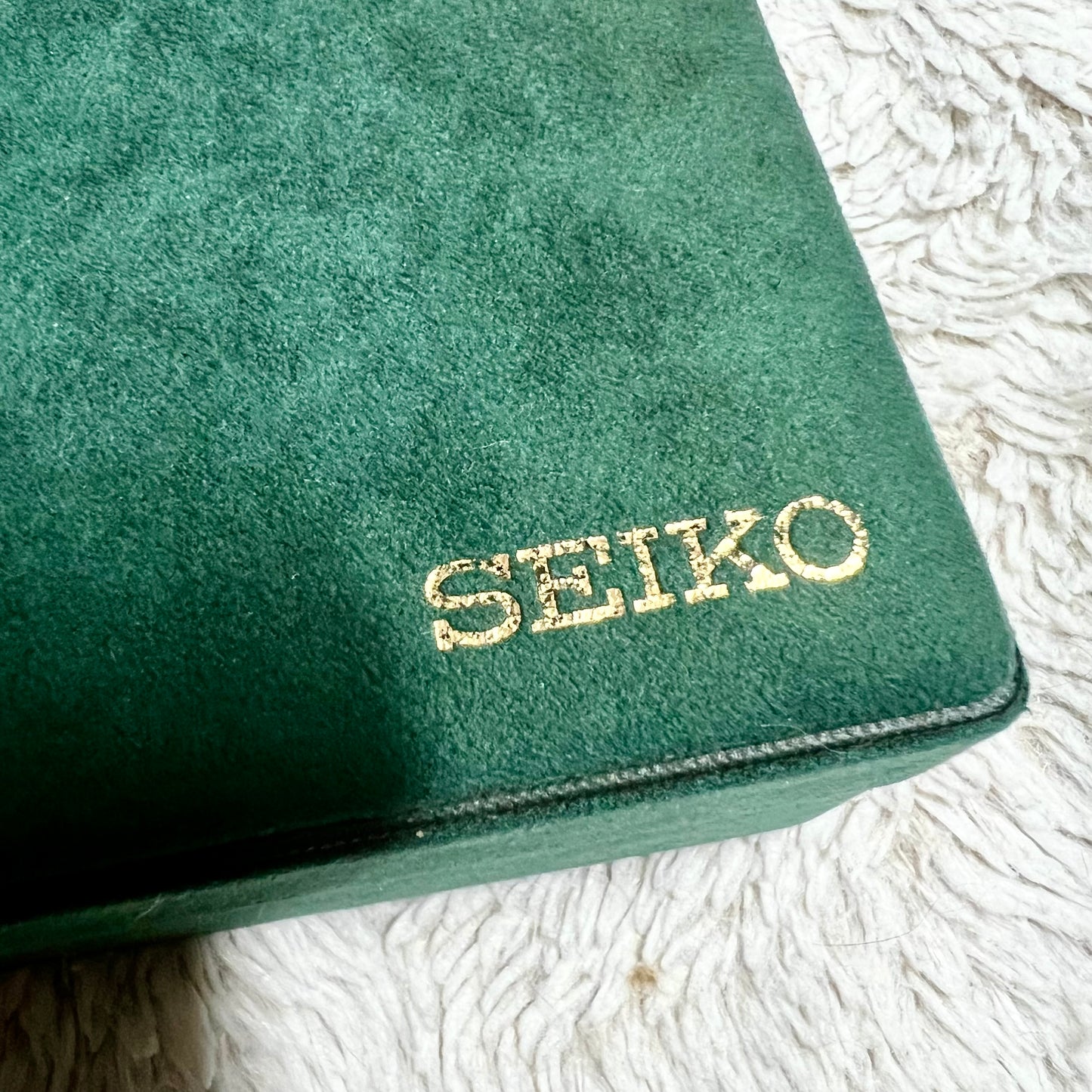 GRAND SEIKO Green Faux Suede Box 5.10x4.25x2.10 inches