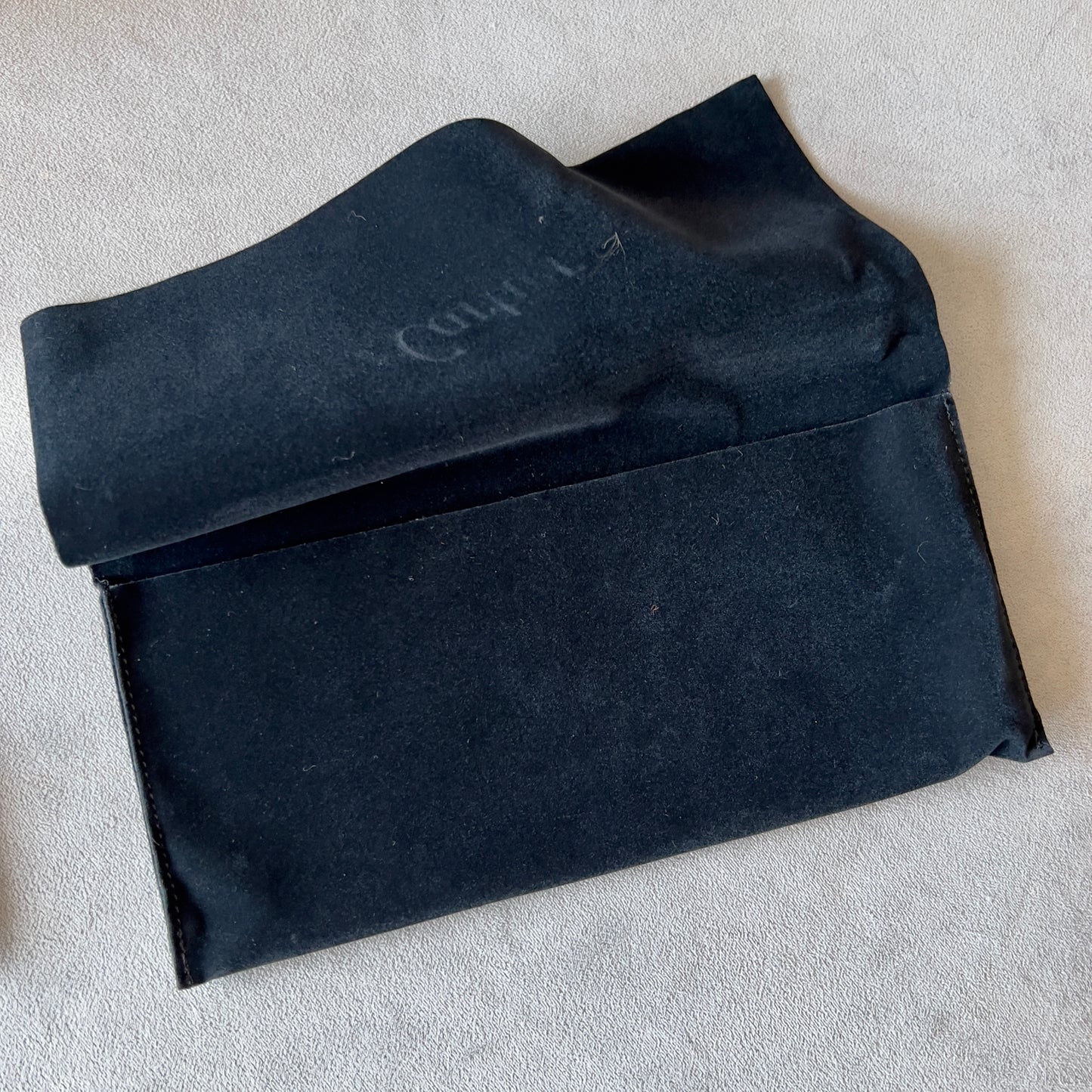 CARTIER Wallet Box 9.10x4.75x1.90 inches + Pouch + Certificate + Booklets