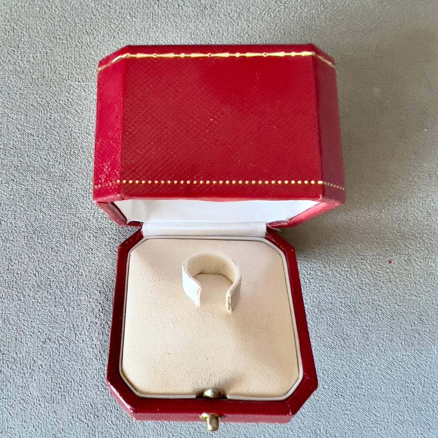 CARTIER Ring Box 2.35x2.35x2 inches
