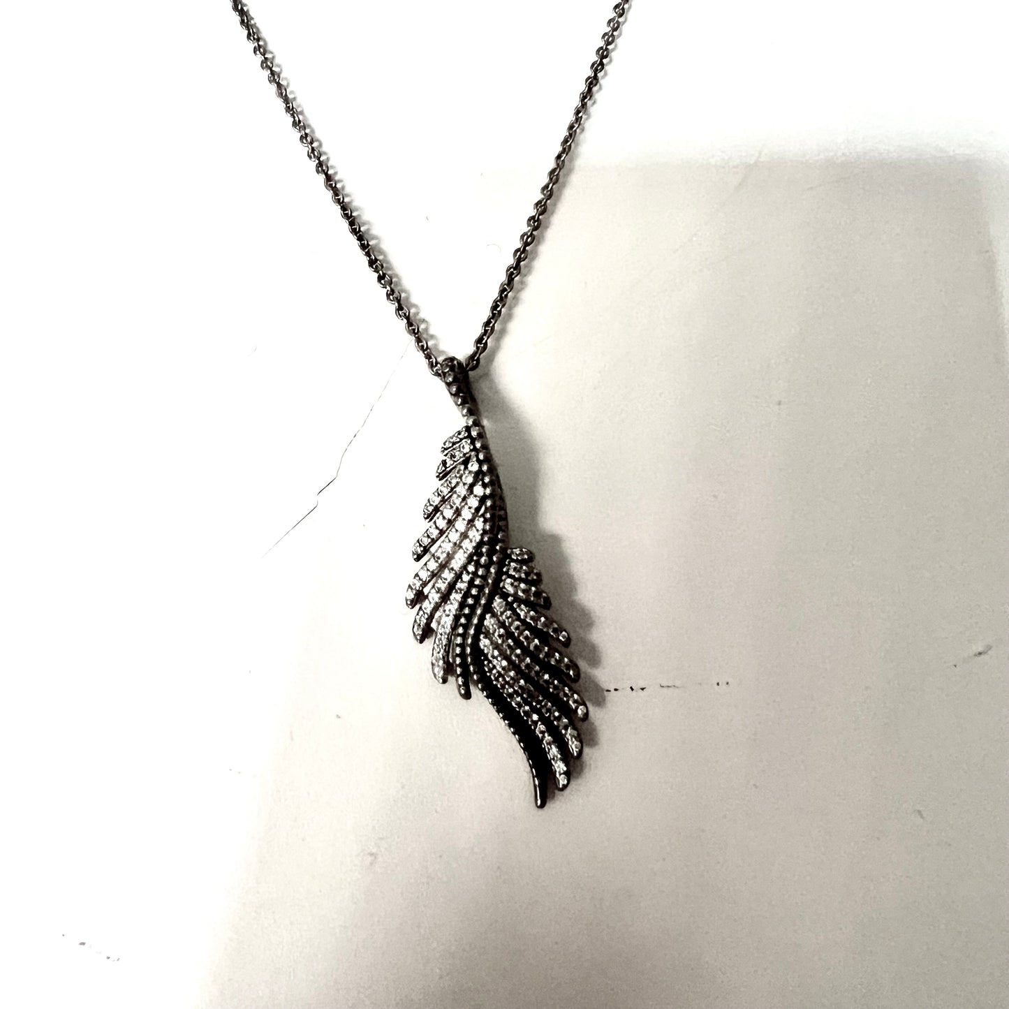 925 sterling silver feather pendant with studs necklace
