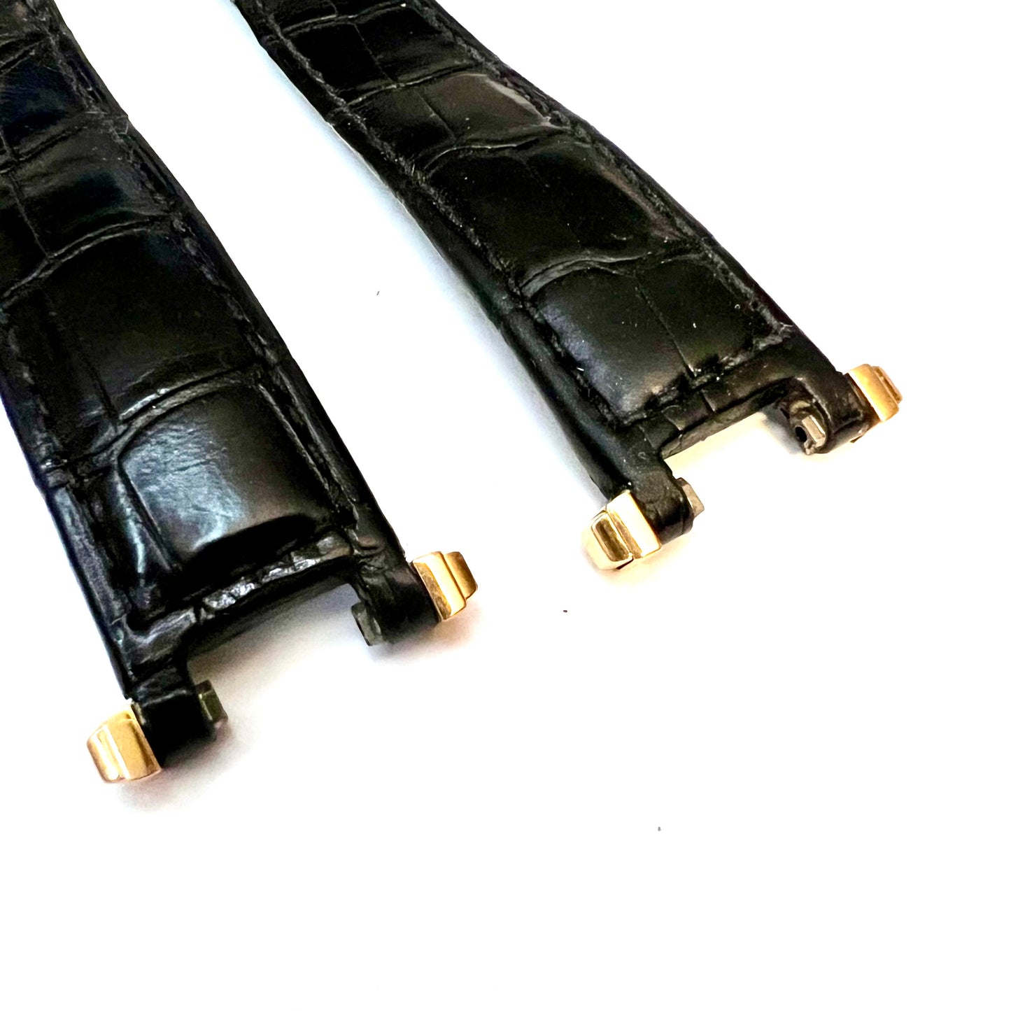 CARTIER PASHA 17/16mm Black Crocodile Band Strap with 18K Yellow Gold Lugs Pieces