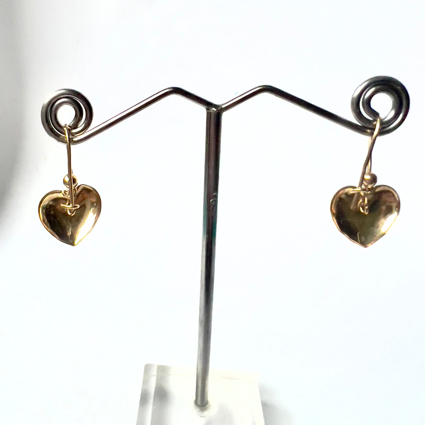 14K Yellow Gold Heart Shape Earrings 1.11g