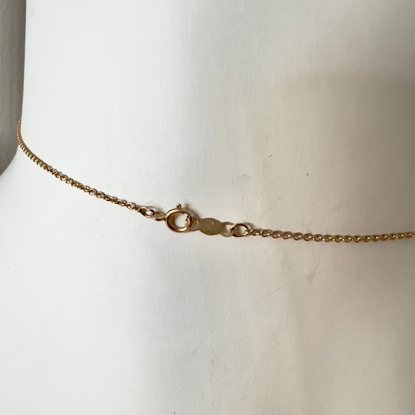 18K Yellow Gold VS Diamond Pendant/Necklace w/ 14K Yellow Gold Chain 14.5 inches long