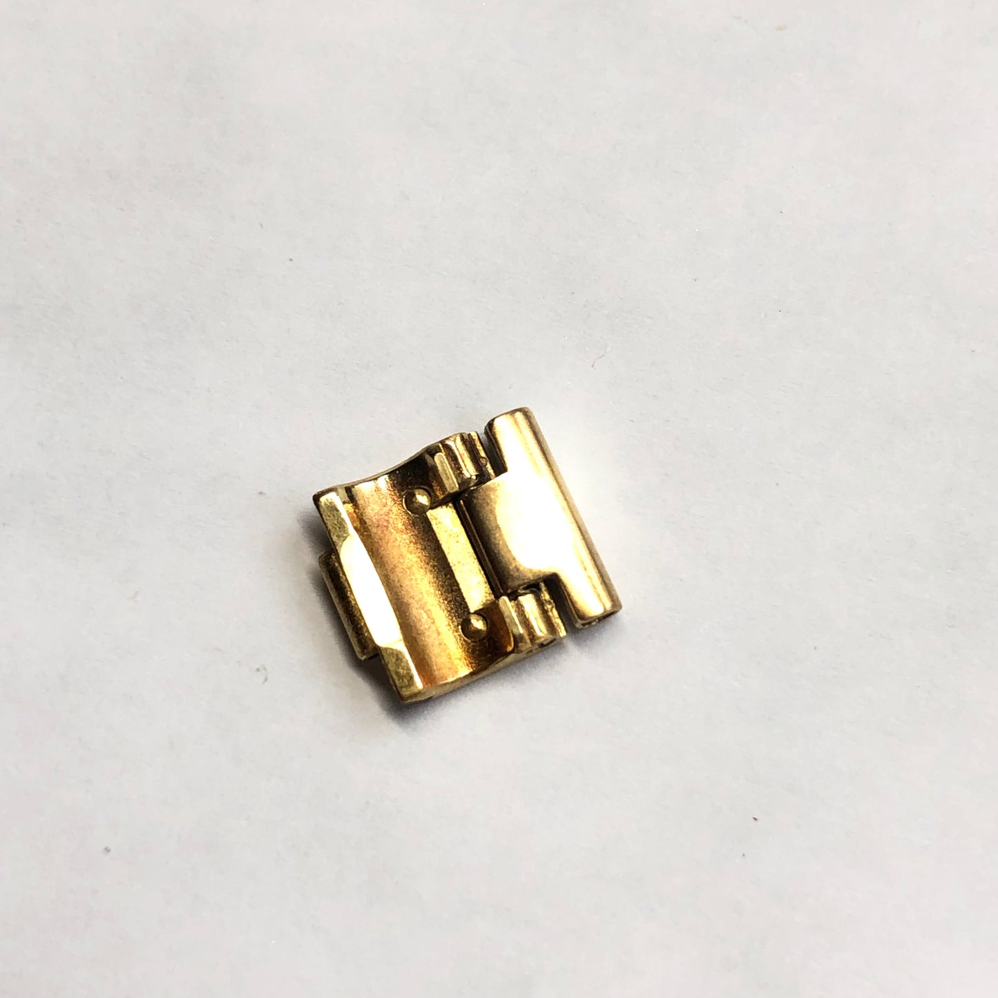 CARTIER 18K Yellow Gold Link to Buckle Connector