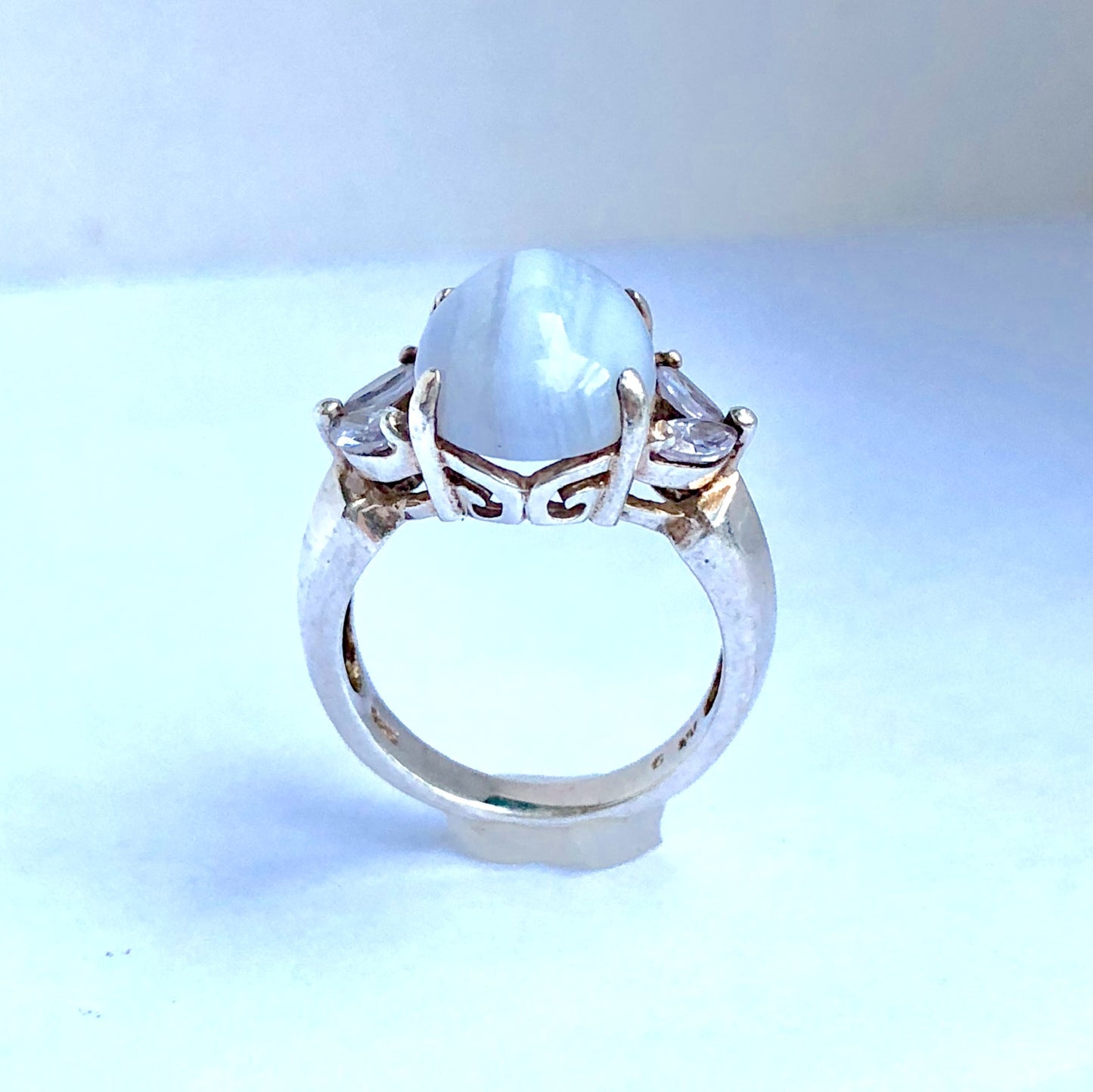Sterling Silver Purple Gemstone & Purple Crystals Ladies RING 5.12g, Size 6.25