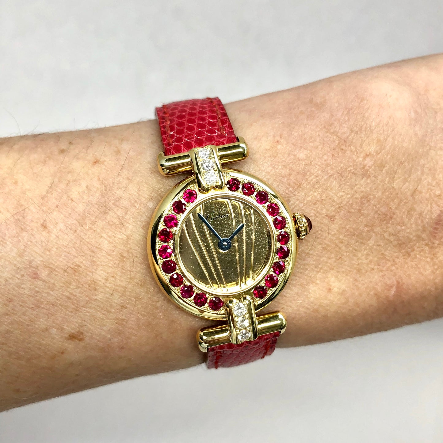 CARTIER Vermeil COLISÈE Quartz 24mm GoldPlated Silver DIAMONDS & RED RUBIES
Watch