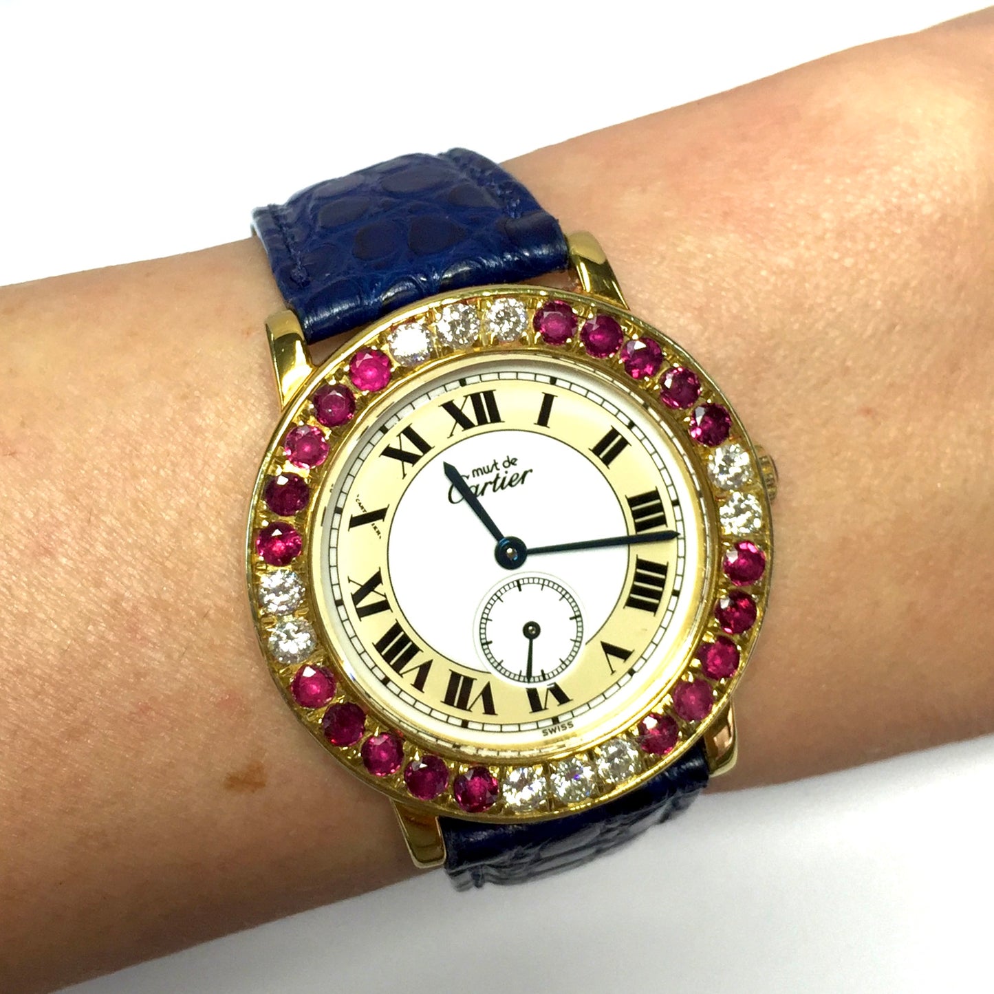 CARTIER RONDE 32mm Quartz GP Silver Diamonds & Red Rubies Watch