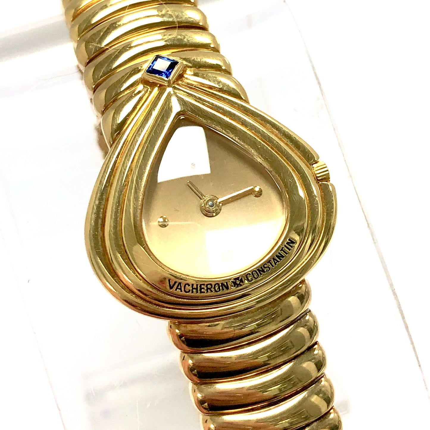 VACHERON CONSTANTIN Quartz 25mm 18K Yellow Gold Blue Sapphire Accent Watch