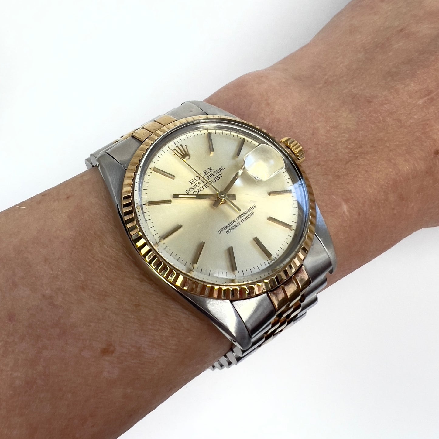 ROLEX Oyster Perpetual DATEJUST Automatic 36mm 2 Tone Watch
