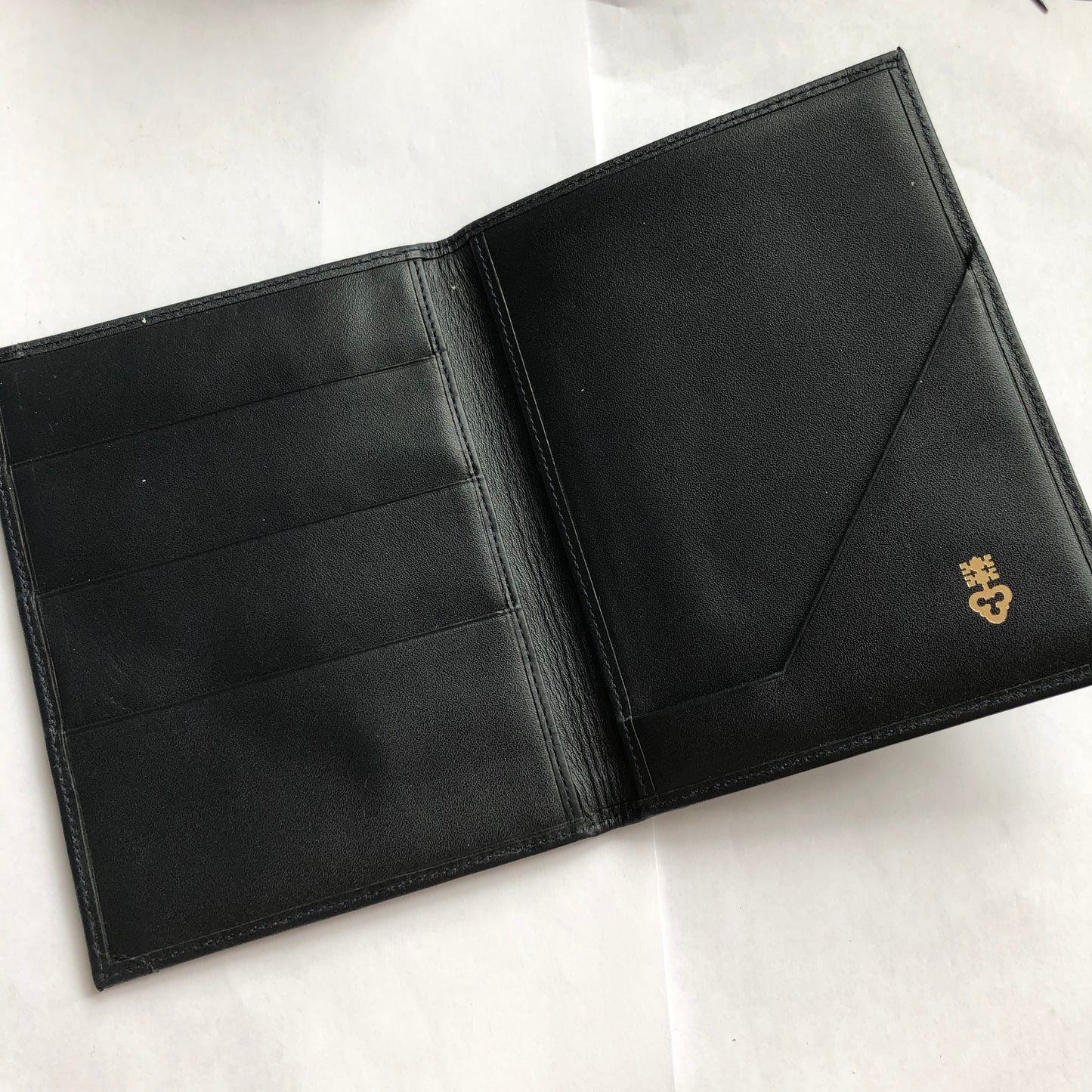 CORUM Documents Folder 6x4.5 inches