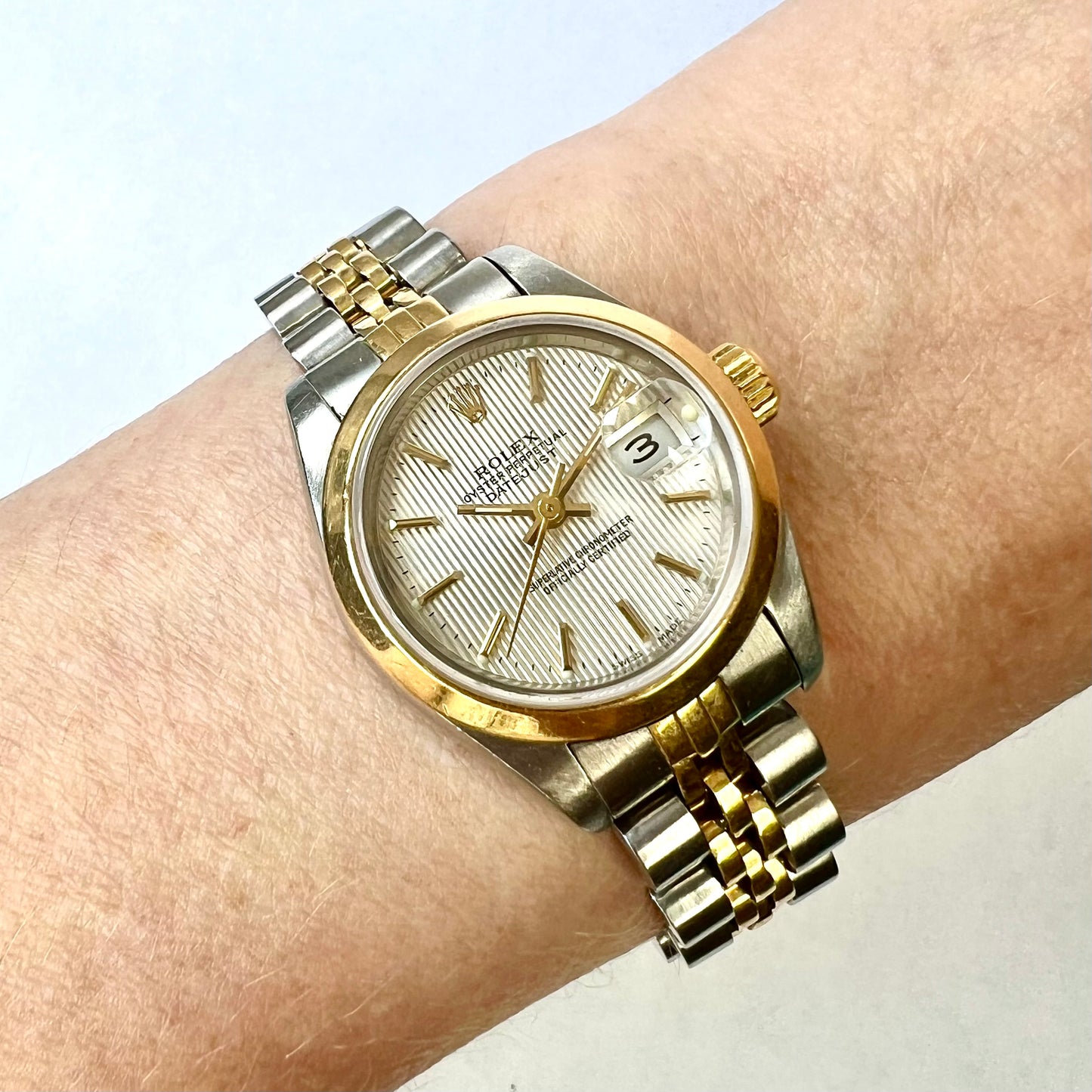 ROLEX Oyster Perpetual DATEJUST Automatic 26mm 2 Tone Watch