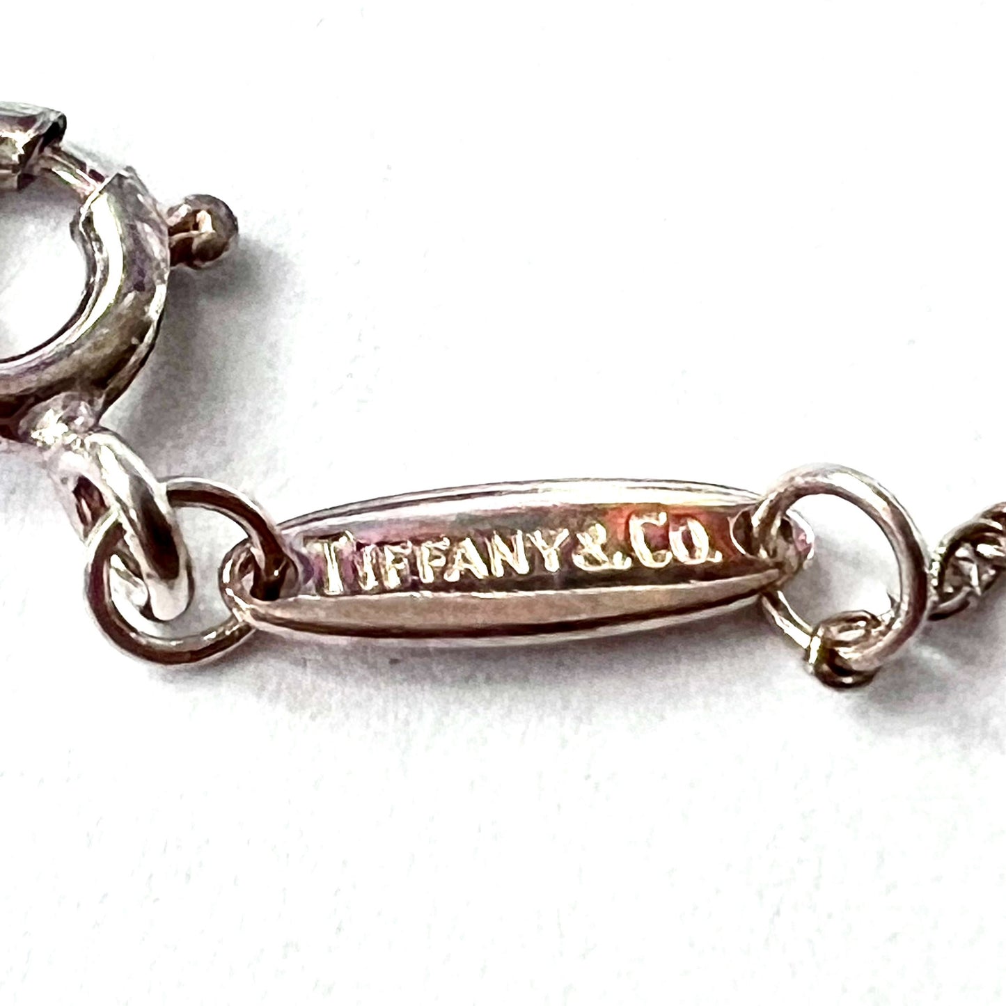 TIFANY & Co. Sterling Silver Necklace with Pendant 2.42g