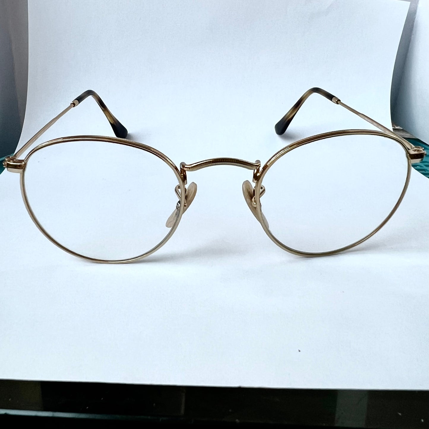 RAY-BAN Gold Tone Glasses in Case + New Cleaning Clove