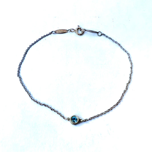 TIFANY & Co. 925 Sterling Silver Bracelet with Blue Stud 0.98g 7 inches