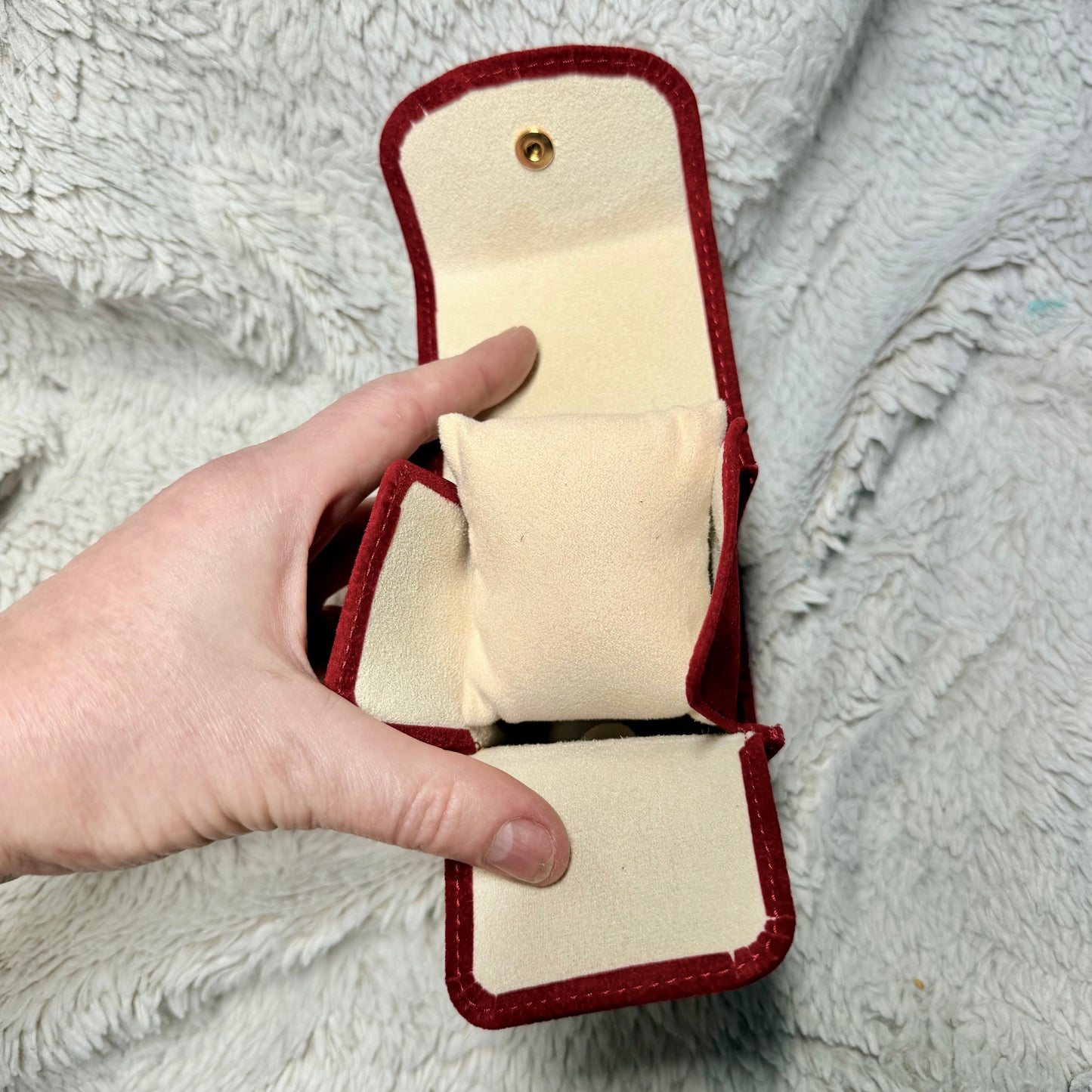 CARTIER Red Faux Suede Jewelry/Watch Travel Case/Pouch with Pillow 3x3x2.75 inches