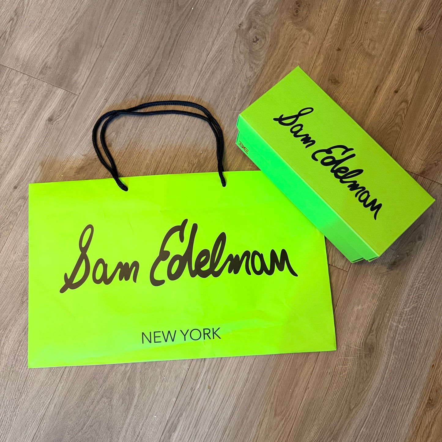 SAM EDELMAN Shoe Box + Shopping Bag + Tissue