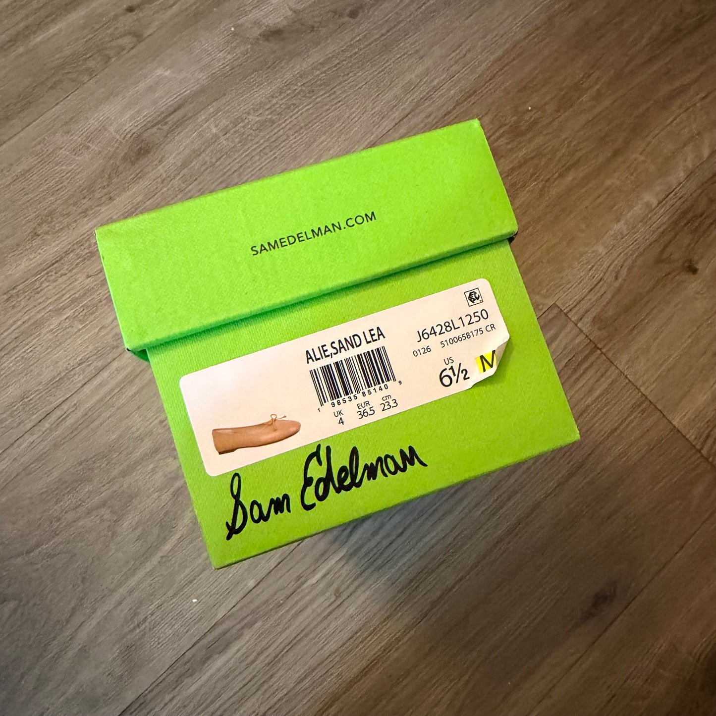 SAM EDELMAN Shoe Box + Shopping Bag + Tissue