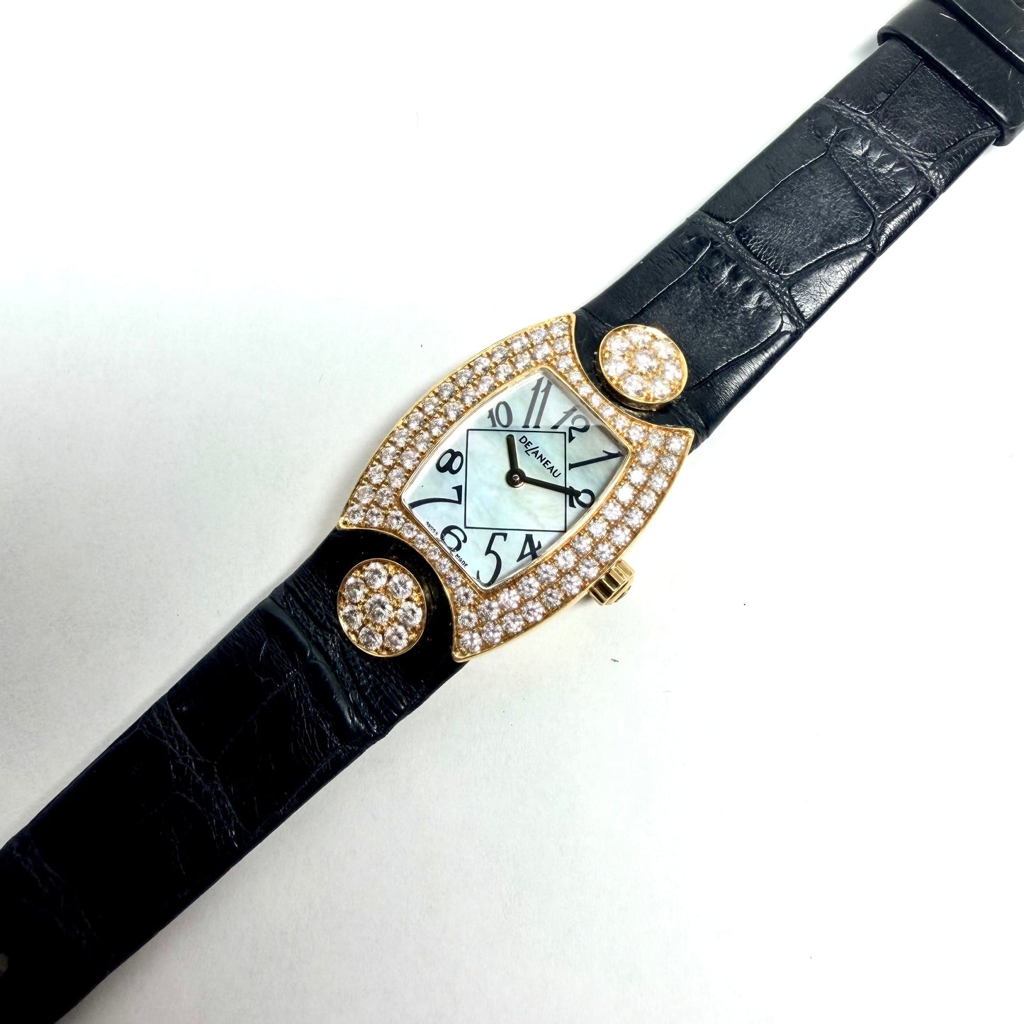 DELANEAU Princess Quartz 23.50mm 18K Yellow Gold FACTORY DIAMOND Watch