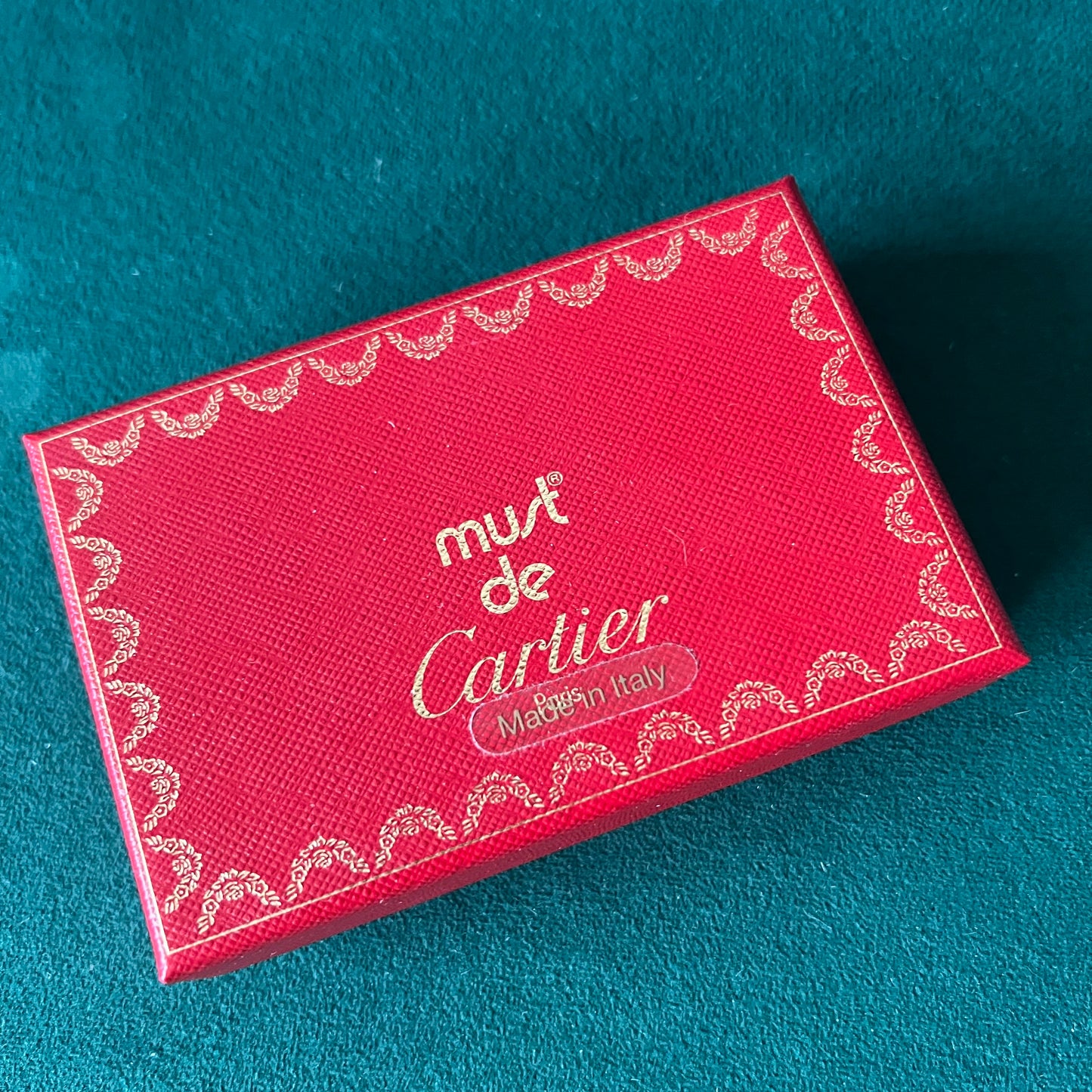 CARTIER Good Box with Filled Card, Ribbon and Wrapping Cloth