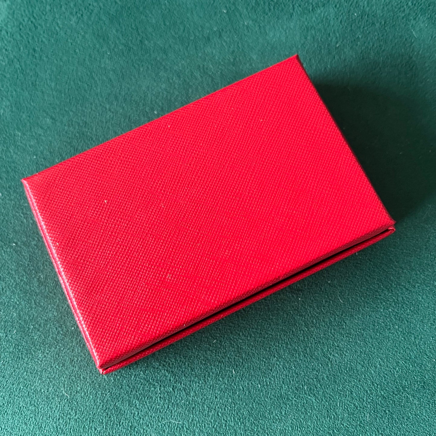 CARTIER Good Box with Filled Card, Ribbon and Wrapping Cloth