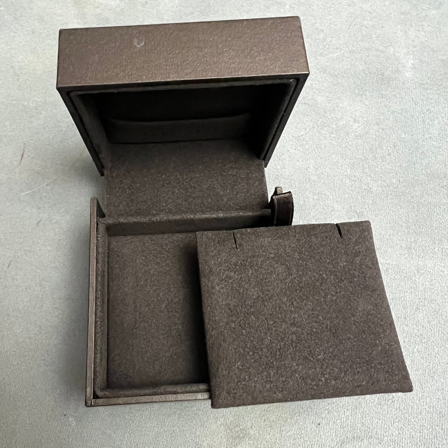 GUCCI Earrings/Cufflinks Box + Outer Box 3.25x3.10x2.60 inches