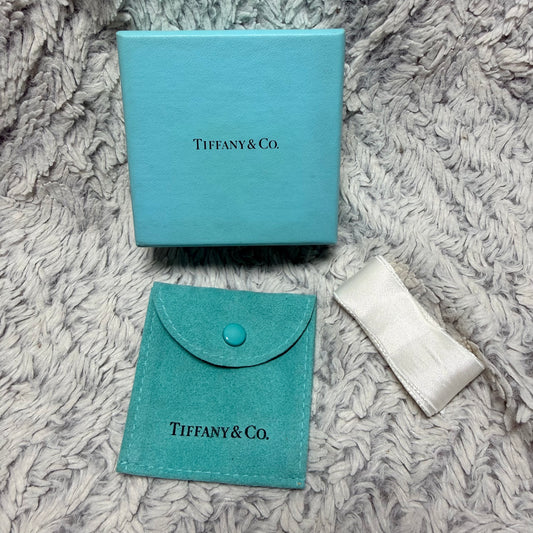 TIFFANY & CO. Jewerly Pouch 2.75x2.60” + Box 3.05x3.05x1.40” + Original Ribbon